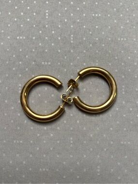 Gold Hoop Earrings - Classic Chunky Hoops